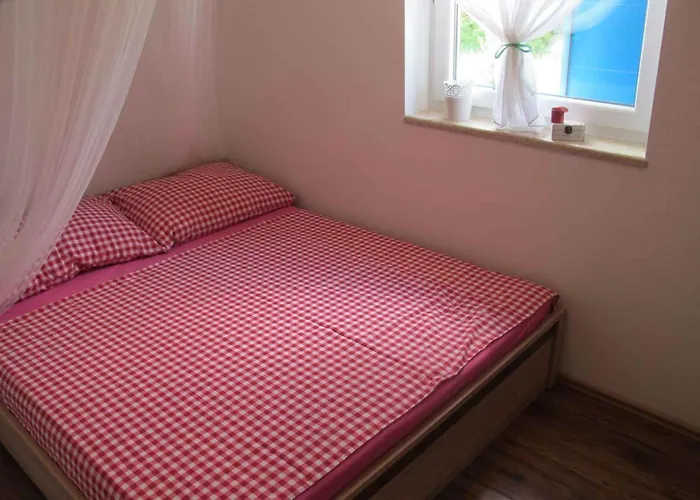 With A - C In Malinska-insel Krk 55186 *